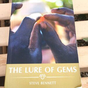 The Lure Of Gems, 4th Edition by Steve Bennett - Gemstone & Mineral Encyclopedia